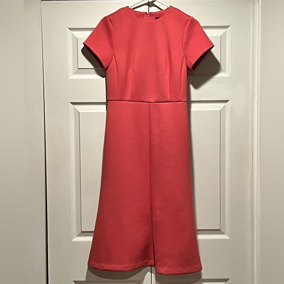 NWT Ann Taylor Midi Flare Dress in Double Knit - Size 0 - Picture 2 of 8
